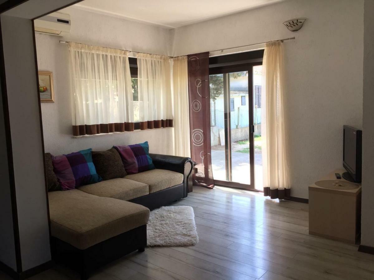 Ferienwohnung Mustapictanja Bibinje Exterior foto